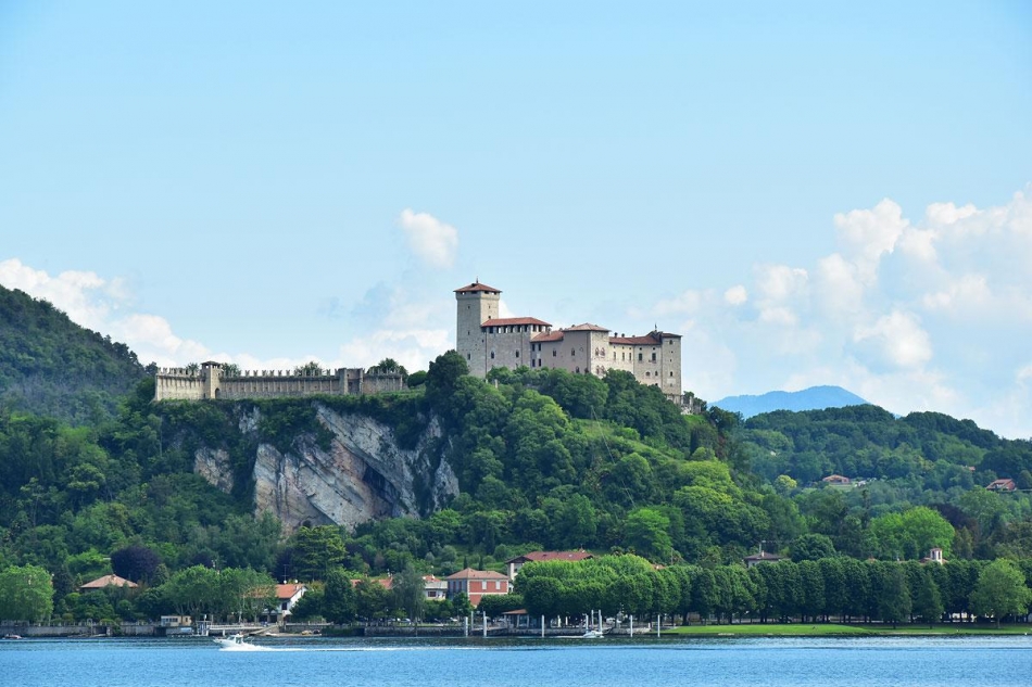 ROCCA D'ANGERA